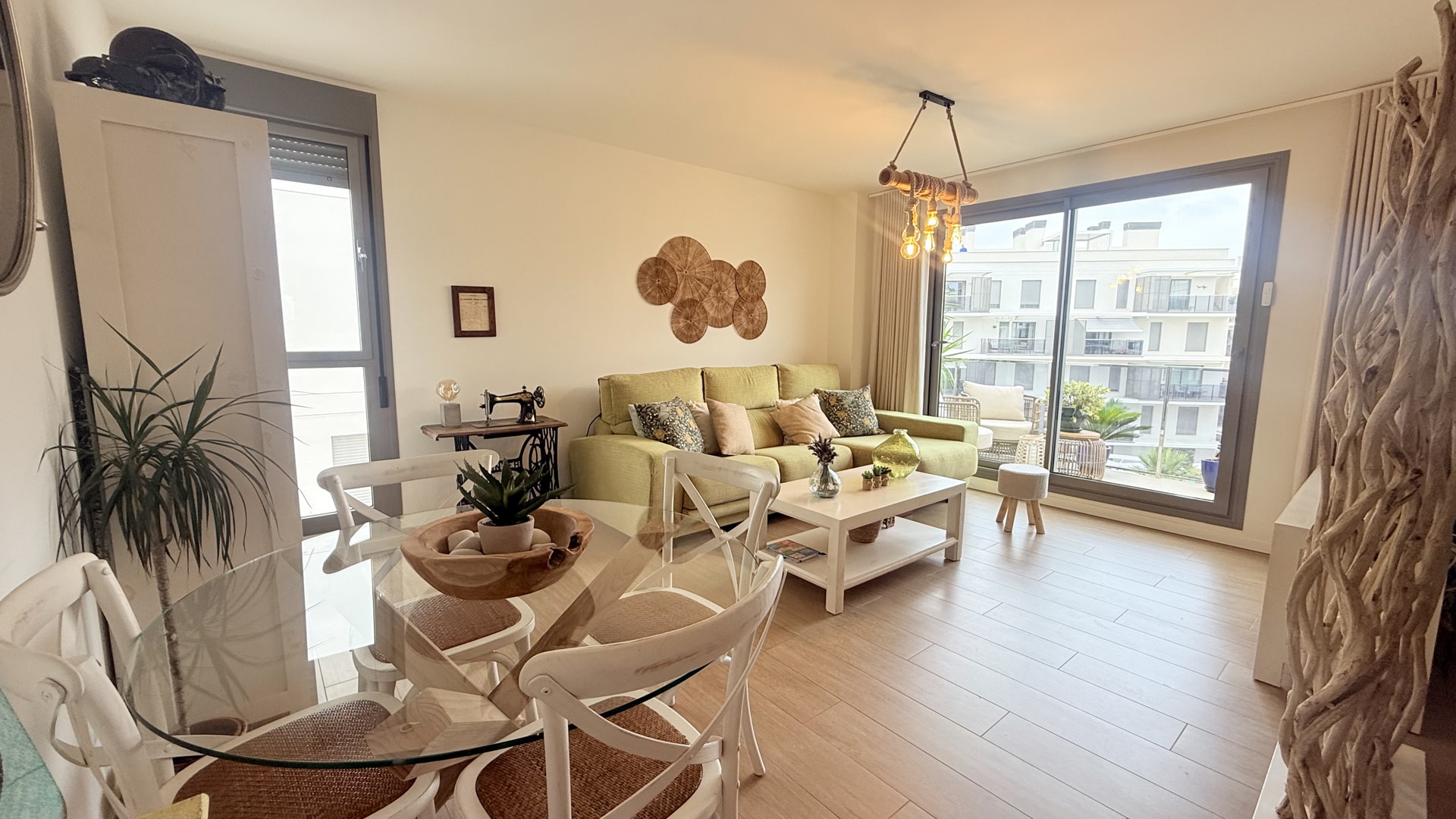 Fantastique appartement dans la zone du Club Nautique de Denia